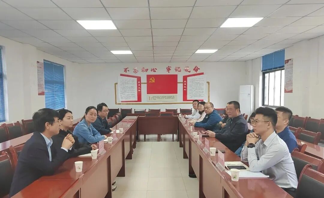 西安投資控股積極幫扶藍(lán)田縣灞源鎮(zhèn)青坪村開(kāi)展鄉(xiāng)村振興工作