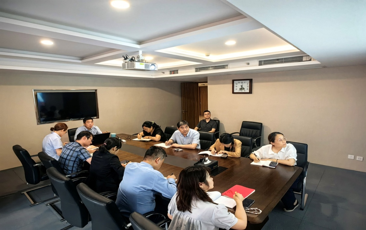 戰(zhàn)略運營中心與固定收益部聯合黨支部開展深入貫徹中央八項規(guī)定精神學習教育專題黨課